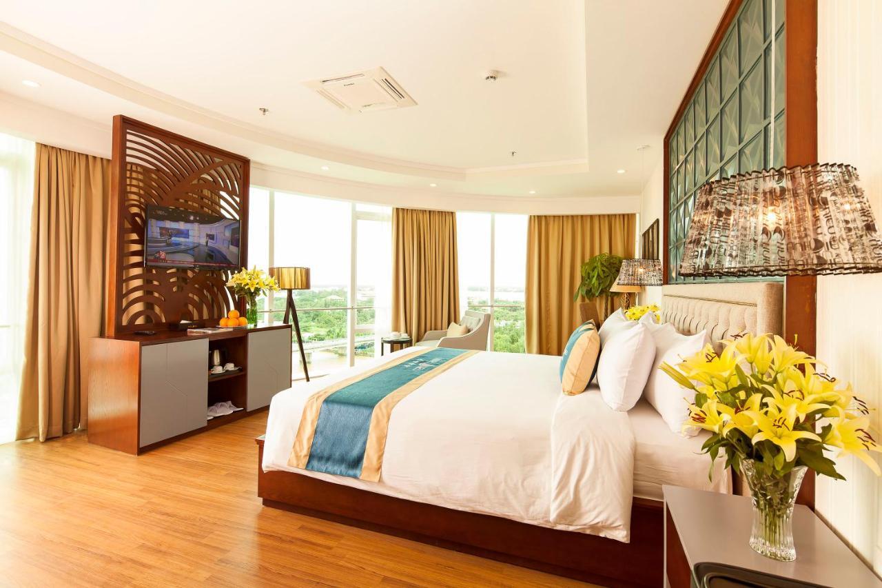 Ninh Kieu Riverside Hotel Can Tho Exterior photo