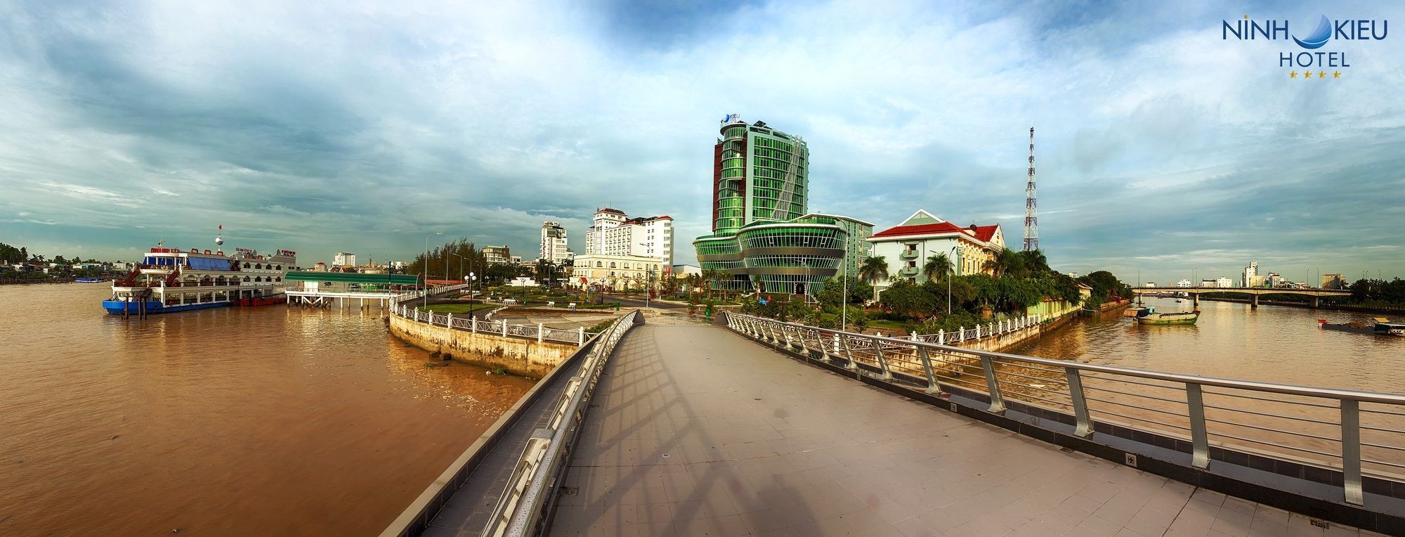 Ninh Kieu Riverside Hotel Can Tho Exterior photo